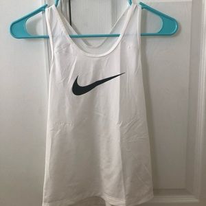 Nike workout tank